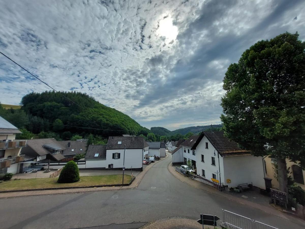 Ferienhaus Hohe Acht Siebenbach Esterno foto